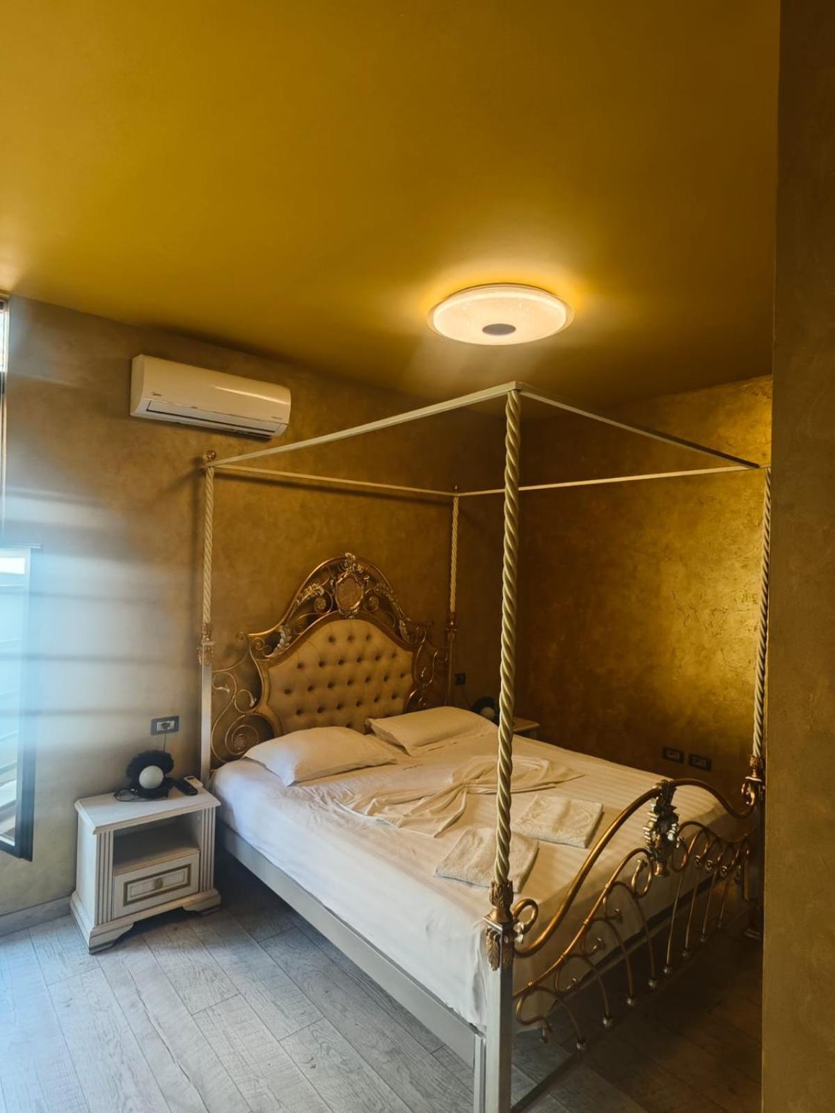 Boutique Artist Hotel Tirana Exterior photo